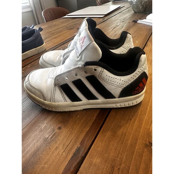 Boys Shoes Size 12 Kids Lot Of 3 Adidas Gap Star Wars Yoda Rainbow Sandals - Picture 4 of 15